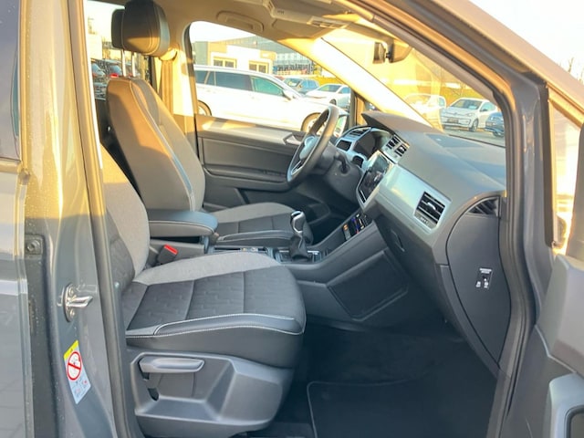 Volkswagen Touran Touran 1.5TSI Goal 7-Sitzer Navi Kamera
