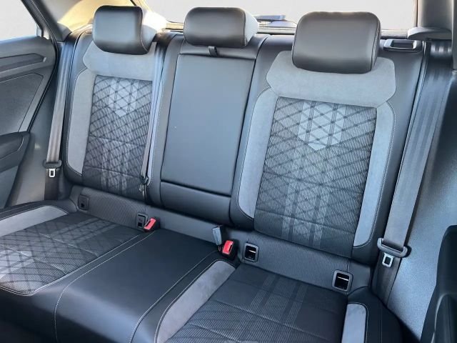 Volkswagen T-Roc DSG R-Line