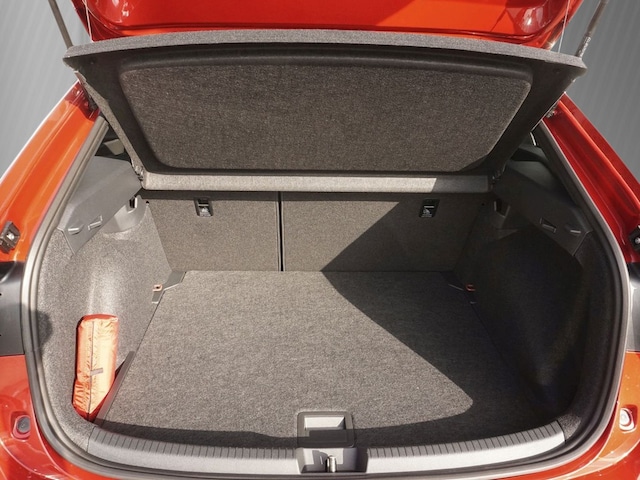 Volkswagen Taigo 1.0 TSI DSG R-Line