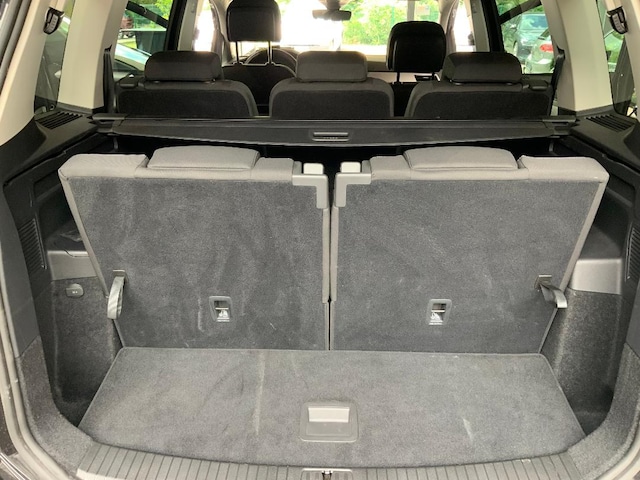 Volkswagen Touran 1.5 TSI DSG