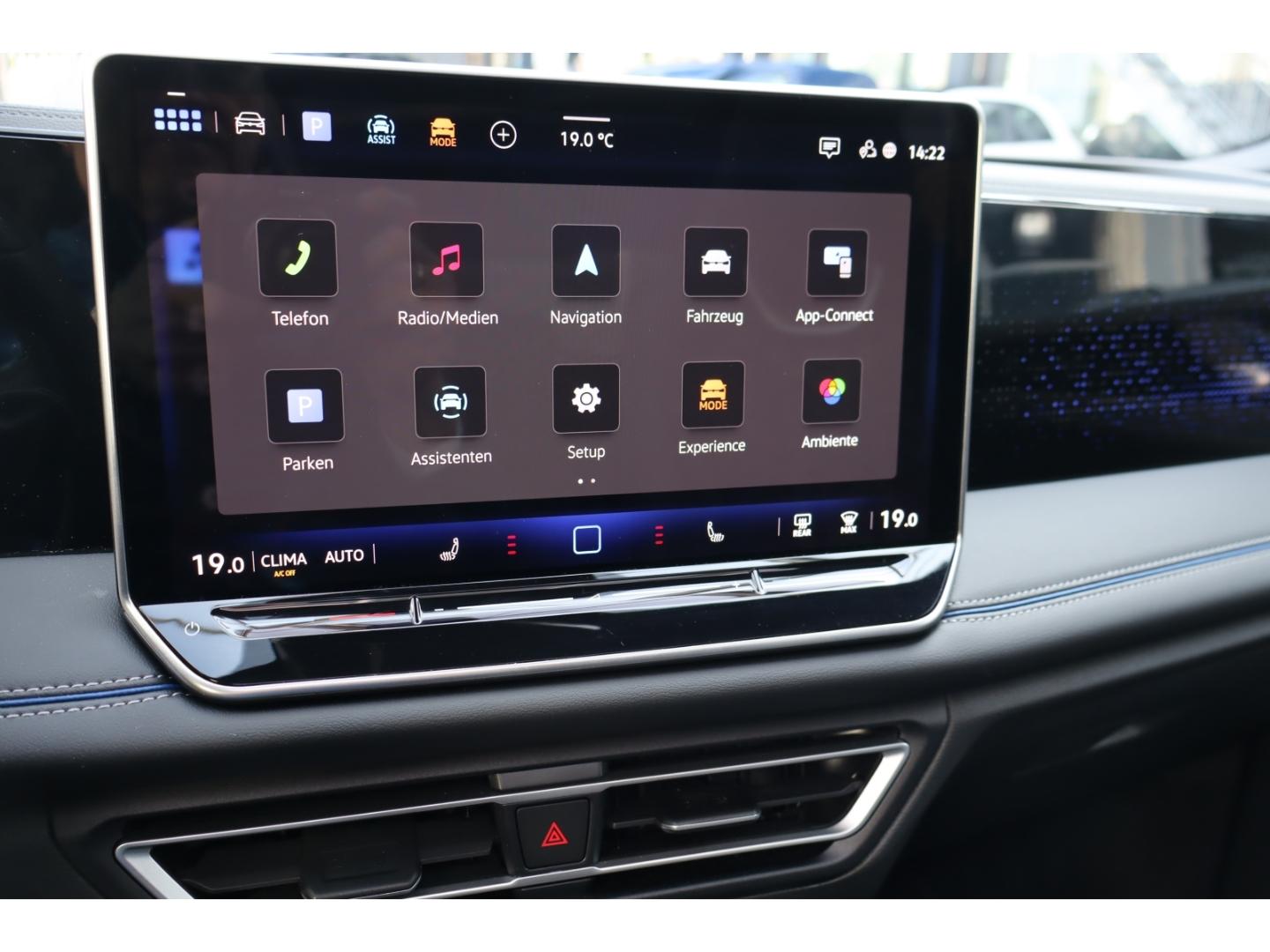 Volkswagen Tiguan 1.5 eTSI IQ.Drive R-Line