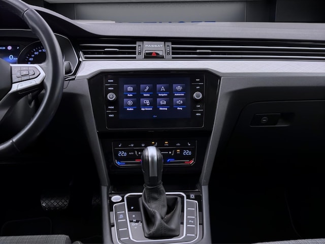 Volkswagen Passat 1.5 TSI Business DSG Variant