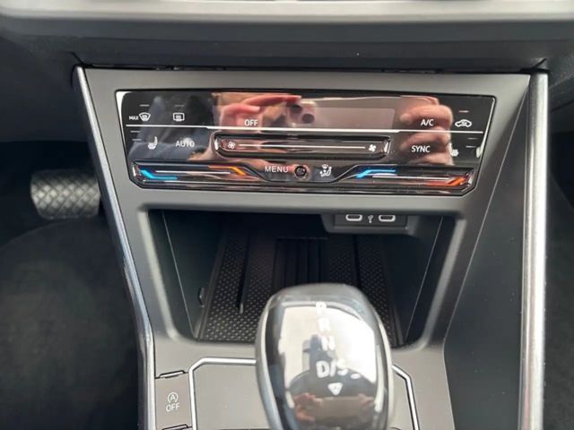 Volkswagen Taigo 1.0 TSI DSG Style