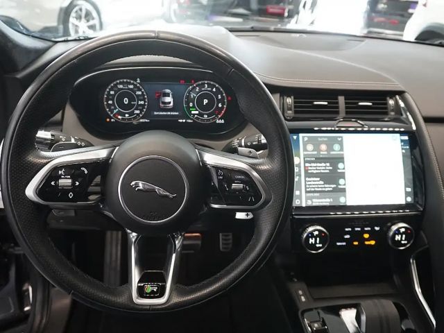 Jaguar E-Pace AWD P300e R-Dynamic SE