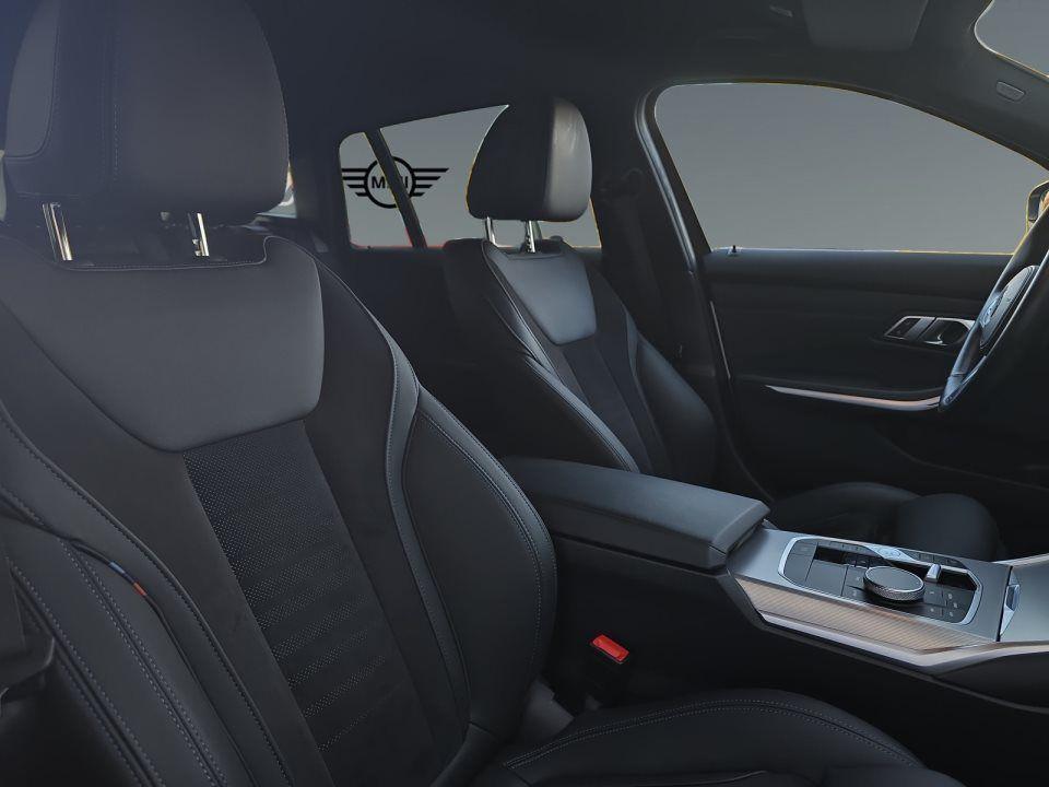 BMW 330 330e Touring