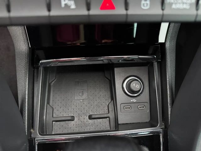 Skoda Karoq 1.5 TSI Sportline