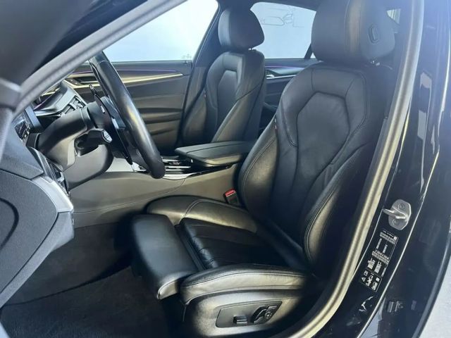 BMW 530 530d M-Sport Sedan xDrive