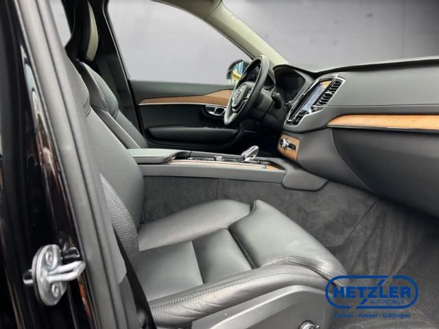 Volvo XC90 AWD Bright Plus Recharge