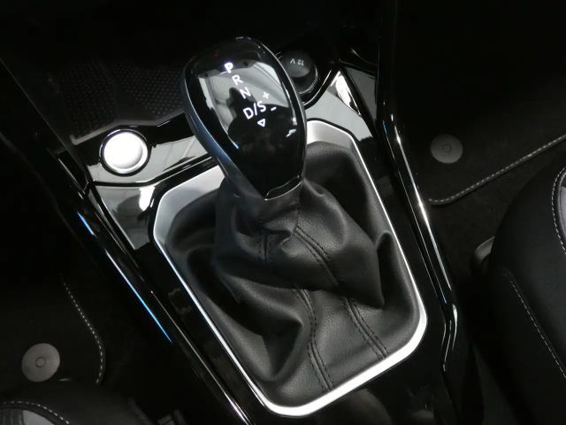 Volkswagen T-Roc 1.5 TSI DSG R-Line