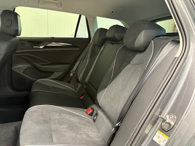 Volkswagen Passat 2.0 TDI DSG IQ.Drive Variant