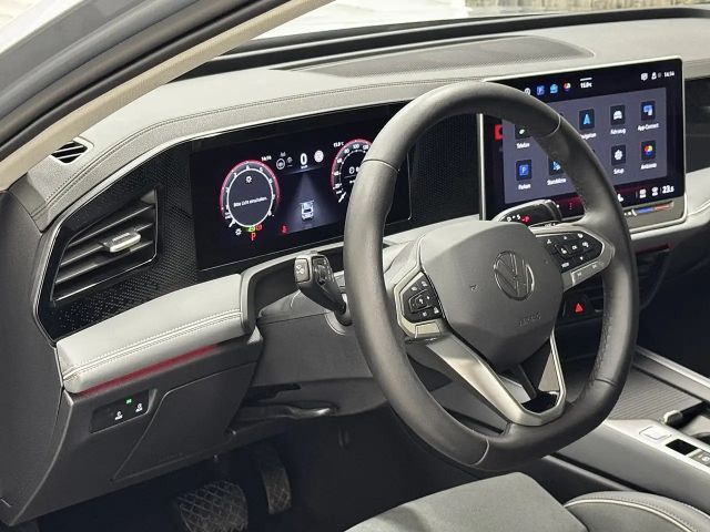 Volkswagen Passat ACT Business DSG Variant