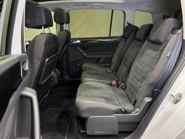 Volkswagen Touran 2.0 TDI DSG Highline Style
