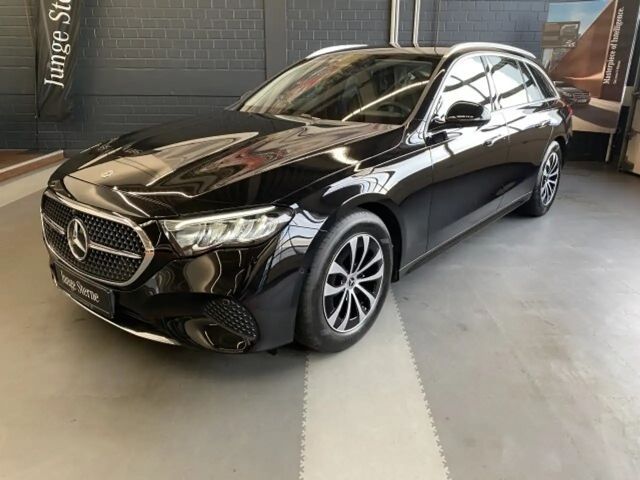 Mercedes-Benz E 200 AVANTGARDE Estate