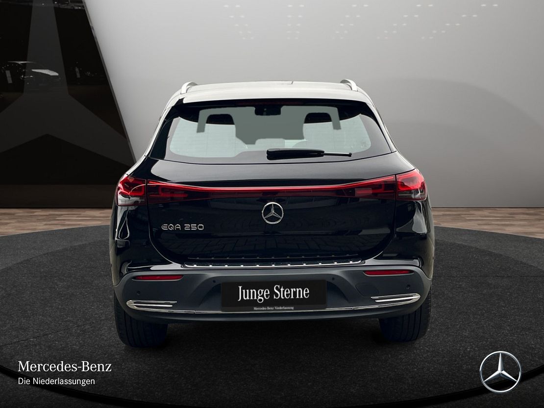 Mercedes-Benz EQA 250
