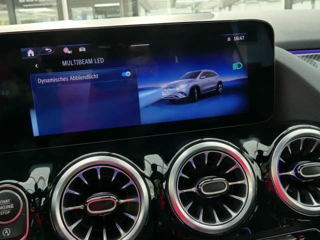 Mercedes-Benz GLA 200 AMG Line