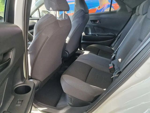 Toyota C-HR Hybride Team D