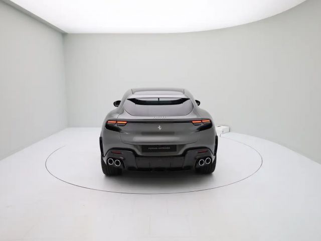 Ferrari Purosangue - FERRARI HAMBURG