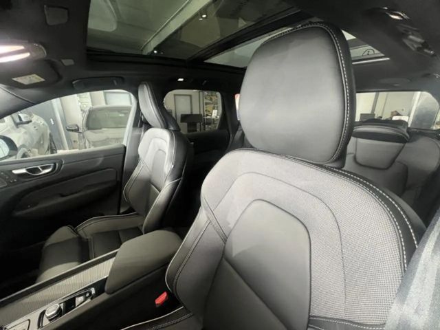 Volvo XC60 AWD Plus Recharge T6