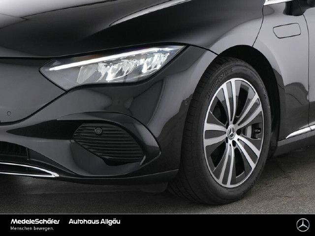 Mercedes-Benz EQE 300 Sedan