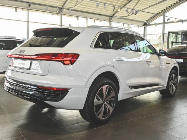 Audi Q8 e-tron 50 Quattro