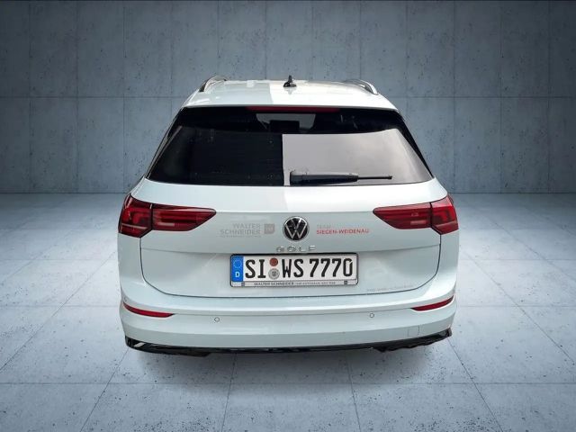 Volkswagen Golf 1.5 TSI R-Line Variant