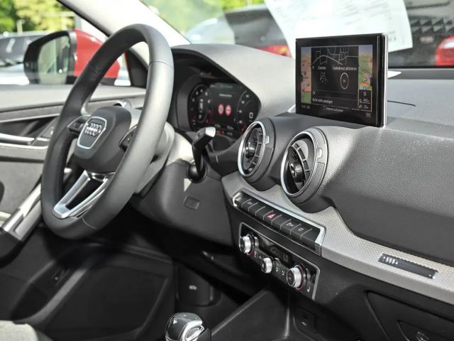 Audi Q2 35 TFSI S-Line