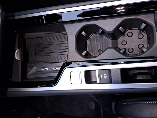 Volkswagen Passat DSG R-Line