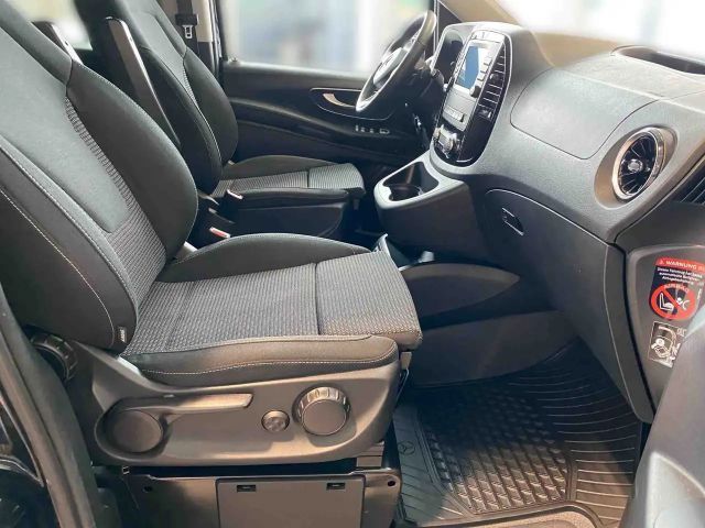 Mercedes-Benz Marco Polo Activity