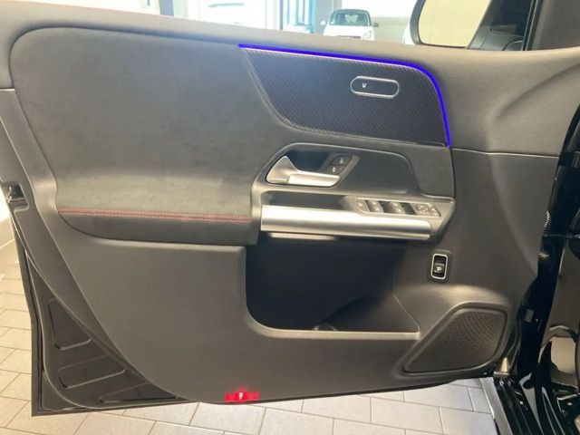 Mercedes-Benz B 180 B-Klasse