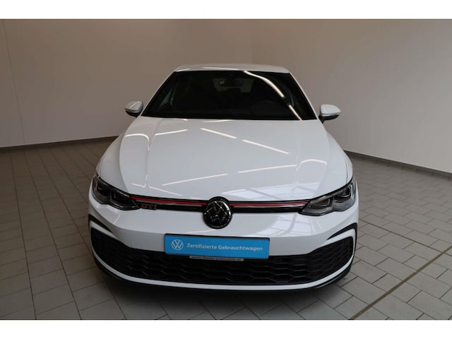 Volkswagen Golf 2.0 TSI