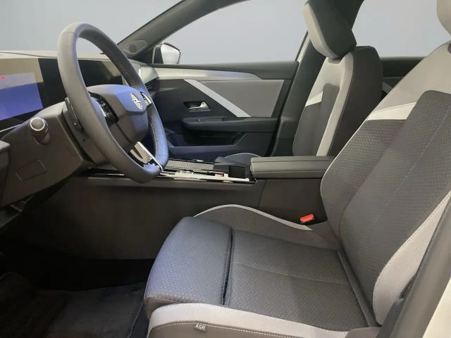 Opel Astra Edition Sports Tourer