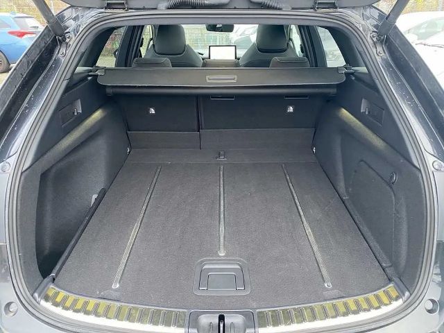 Toyota Corolla Hybride Lounge Touring