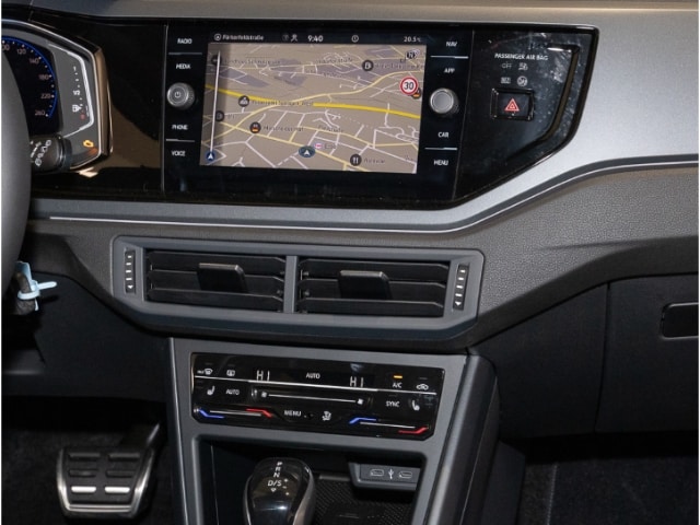 Volkswagen Polo 1.0 TSI DSG R-Line