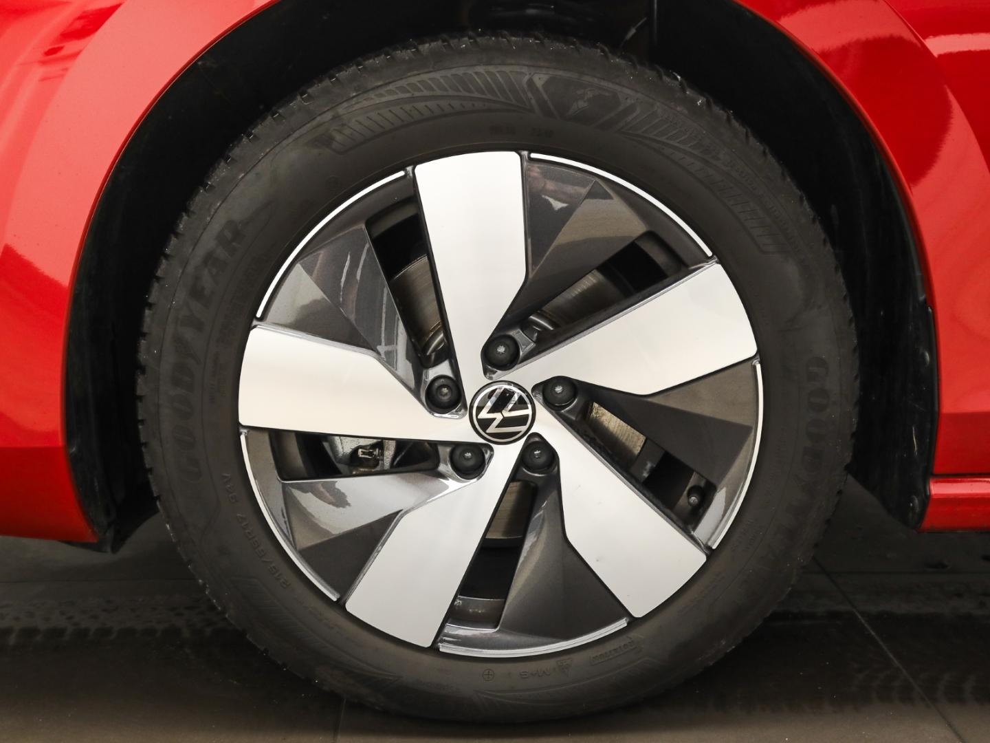 Volkswagen Passat 2.0 TDI Business DSG IQ.Drive