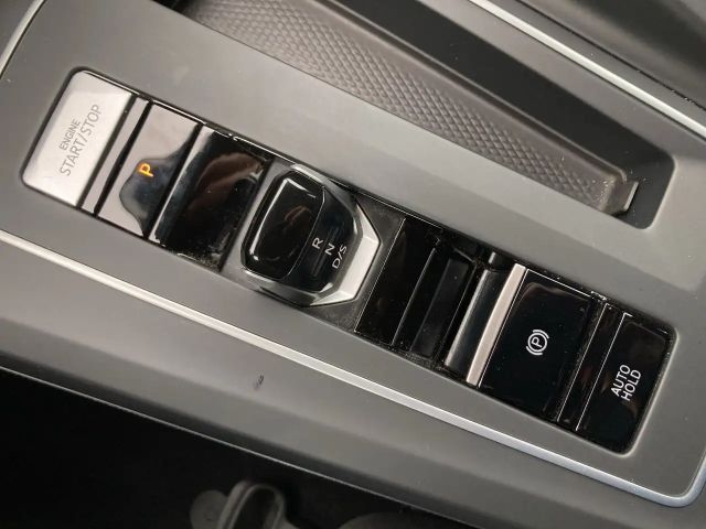 Volkswagen Golf 1.5 eTSI DSG IQ.Drive Variant