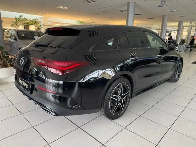 Mercedes-Benz CLA 200 AMG Line Premium