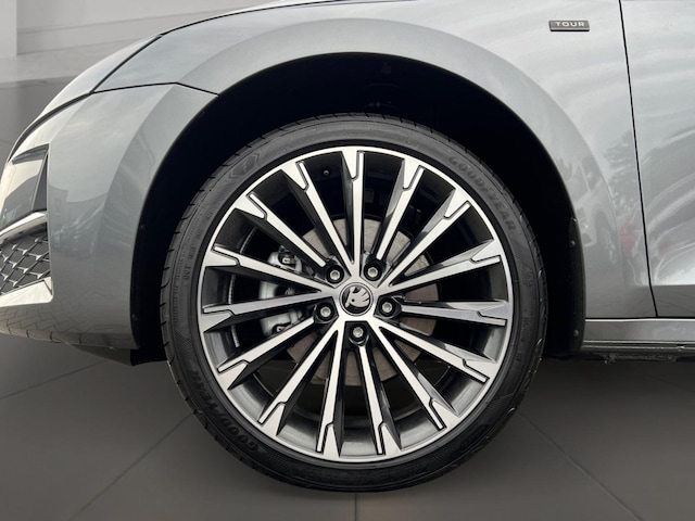 Skoda Octavia Combi Tour