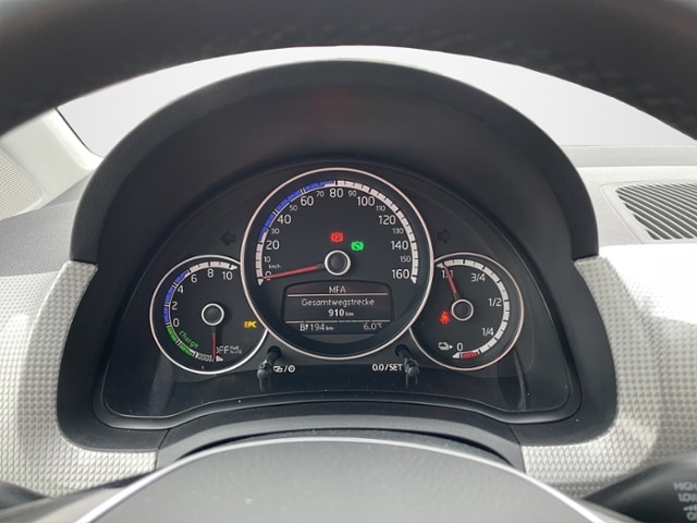 Volkswagen e-up! Edition 61 kW (83 PS) 32,3 kW