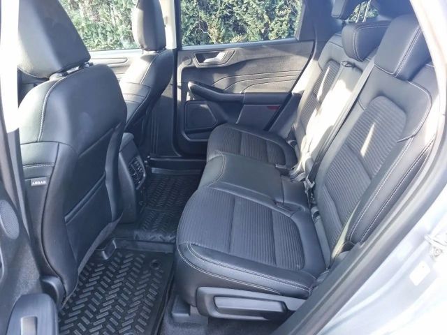 Ford Kuga Plug in Hybrid Titanium X