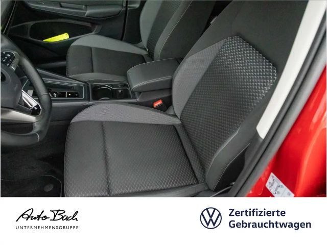 Volkswagen Golf 1.5 eTSI DSG Golf VIII