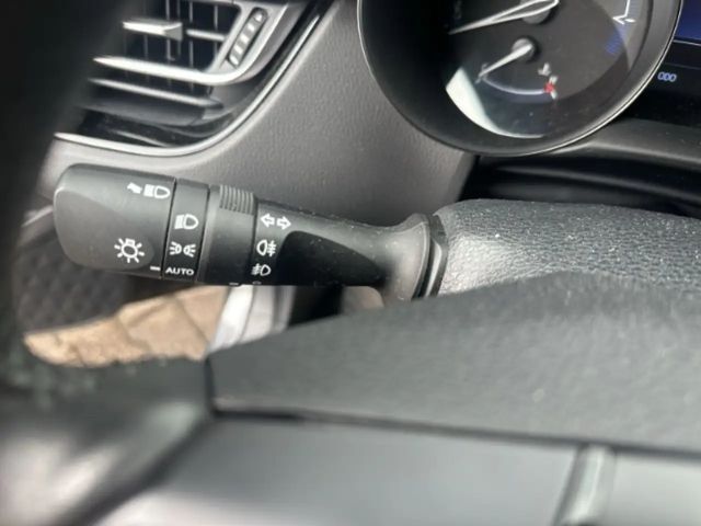 Toyota C-HR Hybride Team D