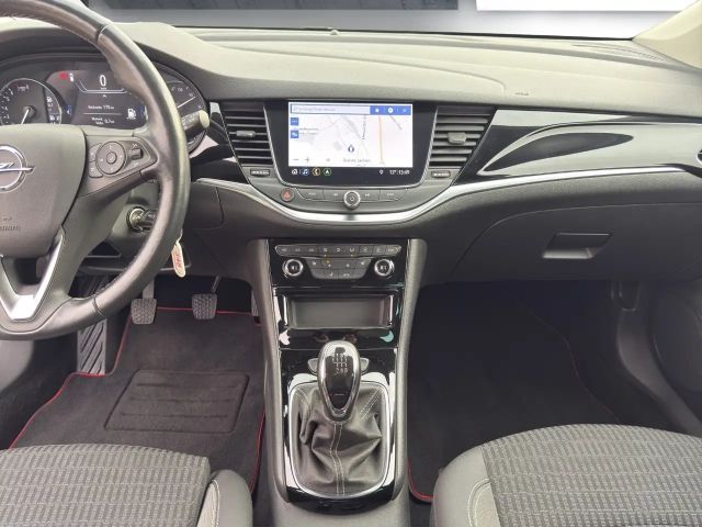 Opel Astra Elegance Sports Tourer