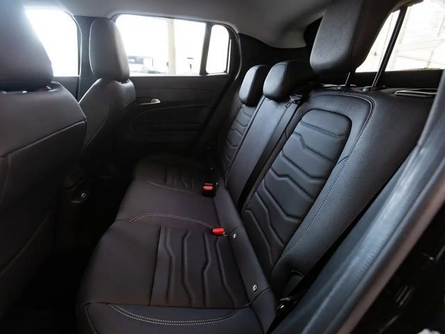 Jeep Avenger Full-Electric Summit