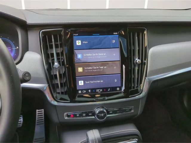 Volvo V90 R-Design Recharge T8