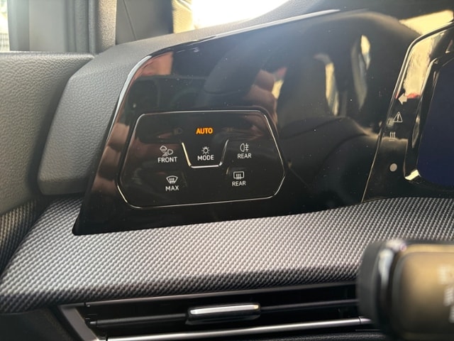 Volkswagen Golf 1.5 eTSI DSG Golf VIII