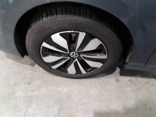 Volkswagen Golf 1.5 TSI