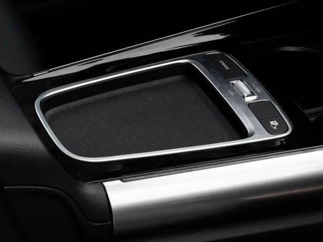 Mercedes-Benz B 200 Progressive