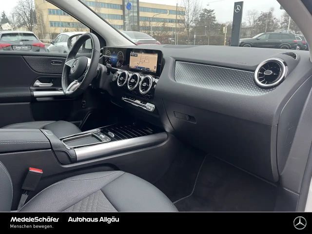 Mercedes-Benz B 200 B 200 d Progressive