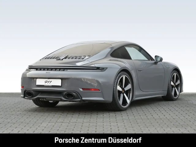 Porsche 992 Carrera Coupé