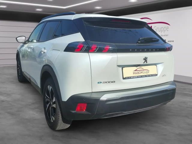 Peugeot E-2008 Allure Pack